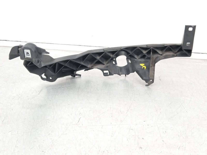 Recambio de soporte faro izquierdo para bmw 3 touring (e91) 320 d referencia OEM IAM 51647116707 22944911 