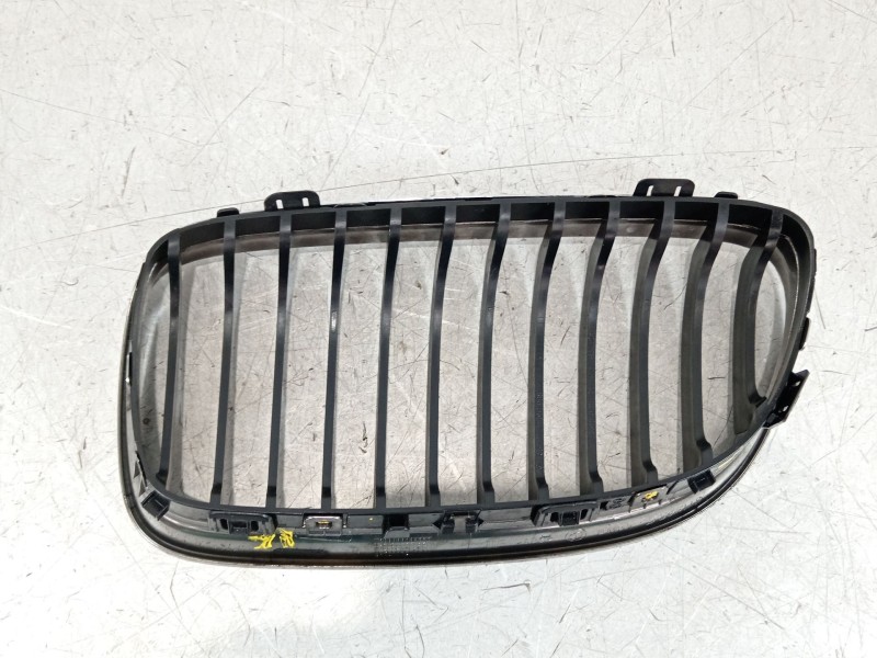 Recambio de rejilla delantera para bmw 3 (e90) 320 d referencia OEM IAM 51137201968 22405910 