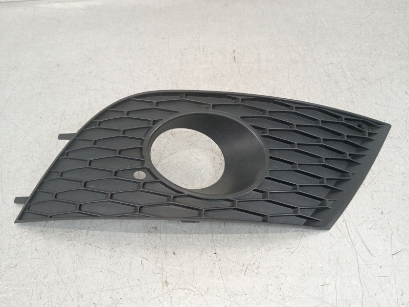 Recambio de rejilla paragolpes izquierda para seat altea (5p1) 2.0 tdi 16v referencia OEM IAM 5P9853665A  