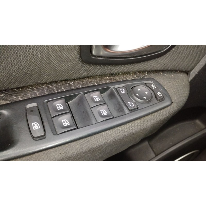 Recambio de mando elevalunas delantero izquierdo para renault grand scénic iii (jz0/1_) 1.9 dci referencia OEM IAM   