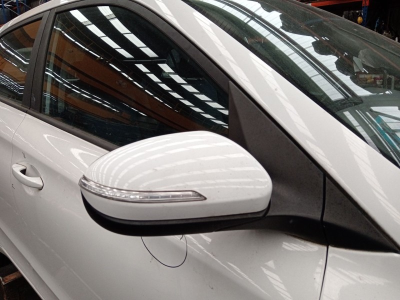 Recambio de retrovisor derecho para hyundai i20 ii (gb, ib) 1.1 crdi referencia OEM IAM 87620C8100  