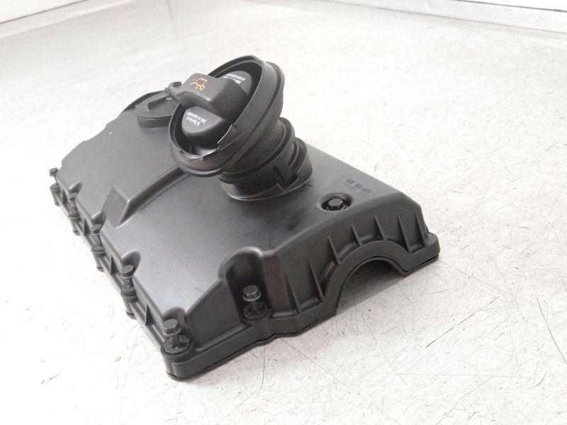 Recambio de tapa balancines para volkswagen passat berlina (3b2) comfortline referencia OEM IAM 038103469S 038103475Q 038103475R