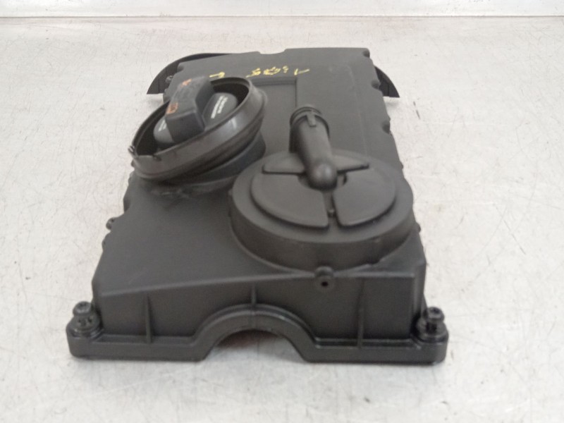 Recambio de tapa balancines para volkswagen golf v (1k1) 2.0 tdi 16v referencia OEM IAM 03G103469H 03G103475 