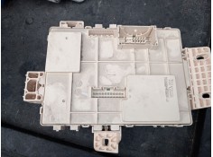 Recambio de caja reles / fusibles para kia cee´d (jd) 1.6 crdi 128 referencia OEM IAM 91950A2030   2