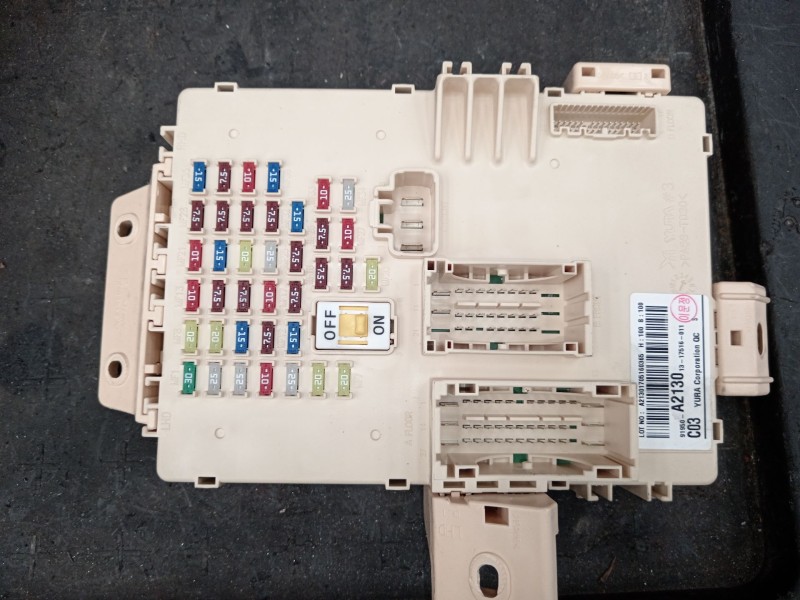 Recambio de caja reles / fusibles para kia cee´d (jd) 1.4 mpi referencia OEM IAM 91950A2130  