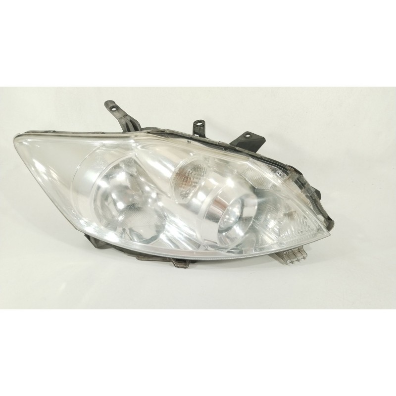 Recambio de faro derecho para toyota auris (_e15_) 1.4 d-4d (nde150_) referencia OEM IAM 8111002A40 89903723 89903691