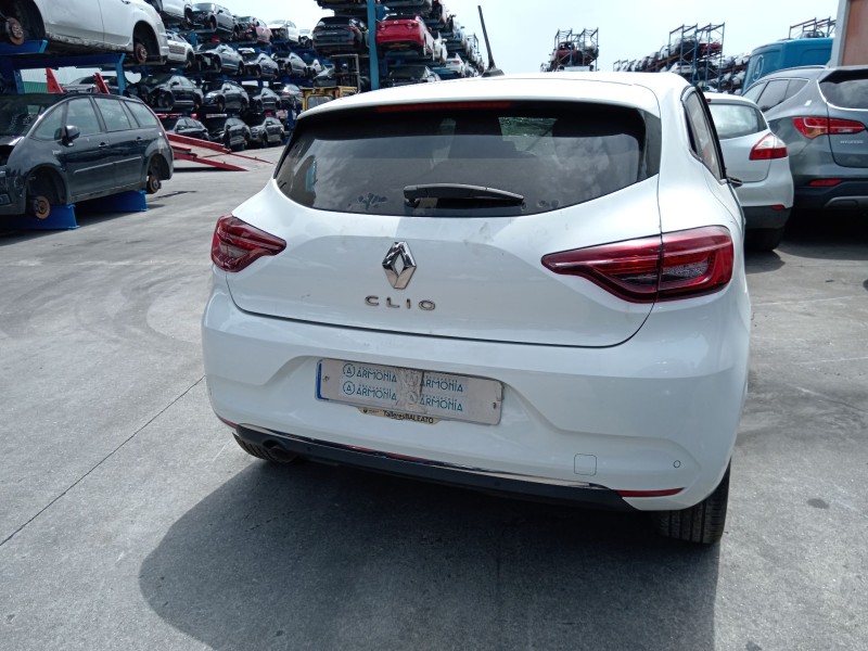 renault clio v (b7_) del año 2020