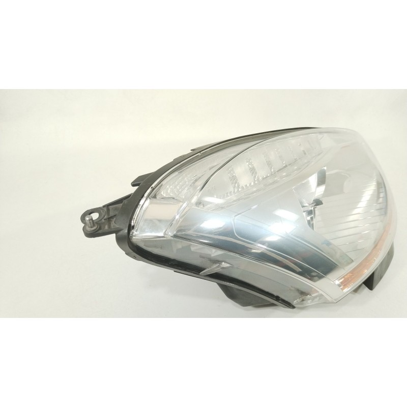 Recambio de faro derecho para citroën c4 picasso i monospace (ud_) 1.6 hdi referencia OEM IAM 6206A8  