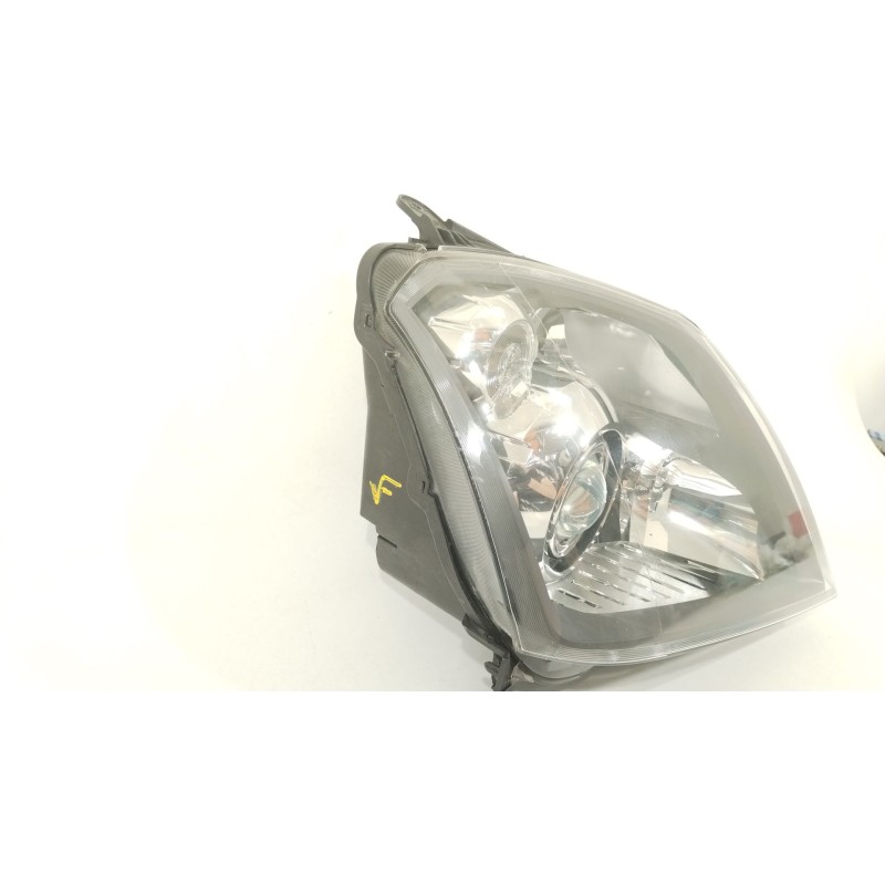 Recambio de faro derecho para opel meriva a monospace (x03) 1.7 cdti (e75) referencia OEM IAM 93187857 89313665 