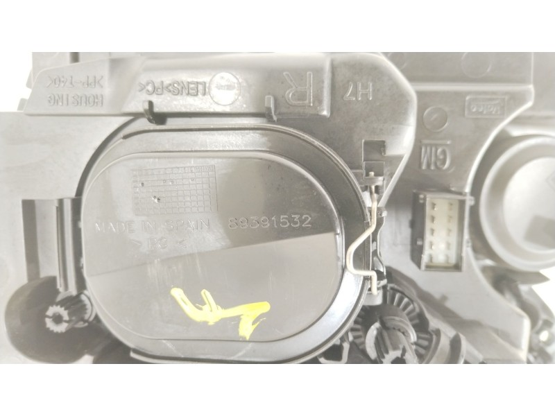 Recambio de faro derecho para opel meriva a monospace (x03) 1.7 cdti (e75) referencia OEM IAM 93187857 89313665 