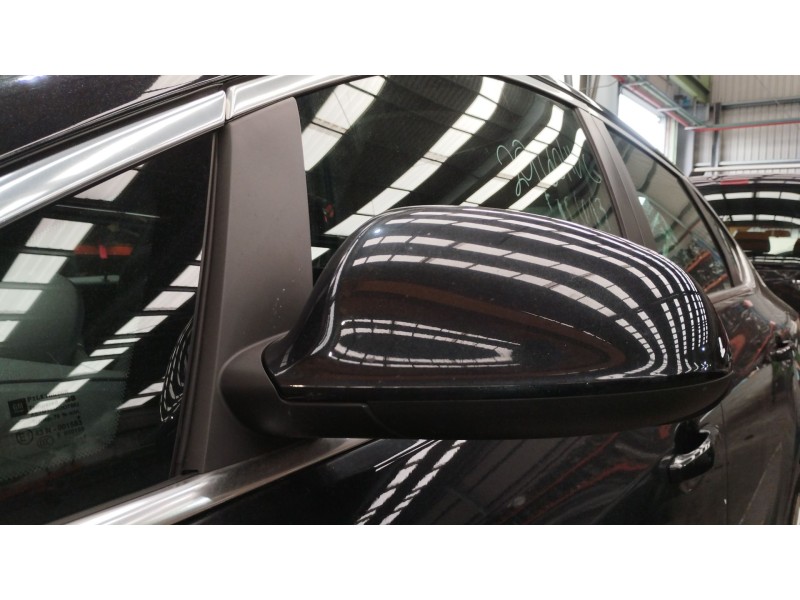 Recambio de retrovisor izquierdo para opel astra j sedán 1.7 cdti (69) referencia OEM IAM 13379133  