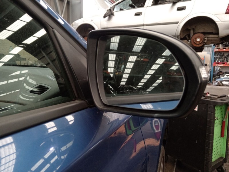 Recambio de retrovisor derecho para hyundai i30 (pde, pd, pden) 1.6 crdi referencia OEM IAM 87620G4040  