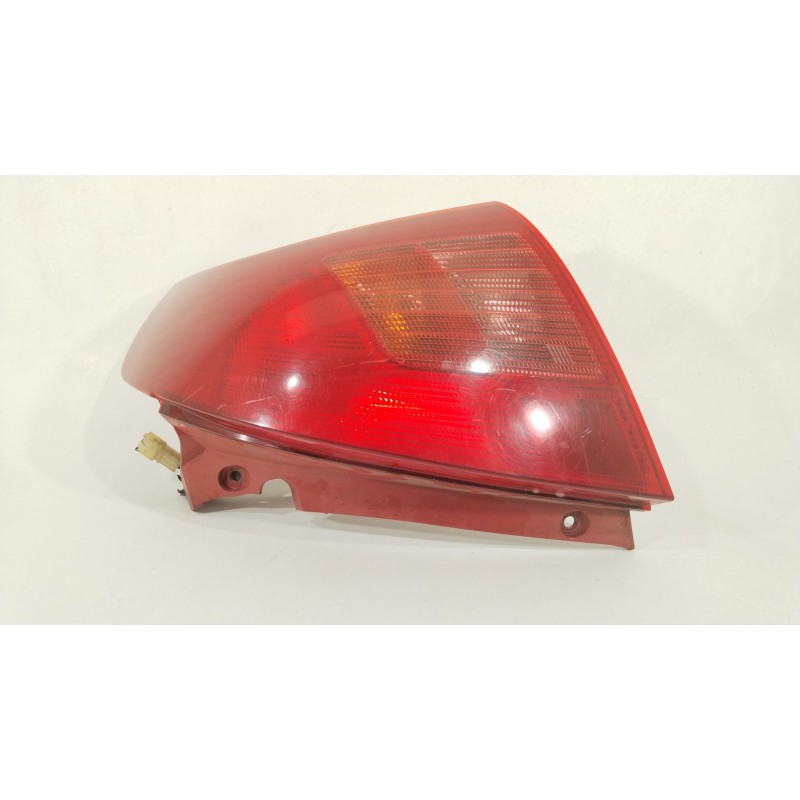 Recambio de piloto trasero derecho para suzuki swift iii (mz, ez) 1.5 (rs 415) referencia OEM IAM 3565062J00000  