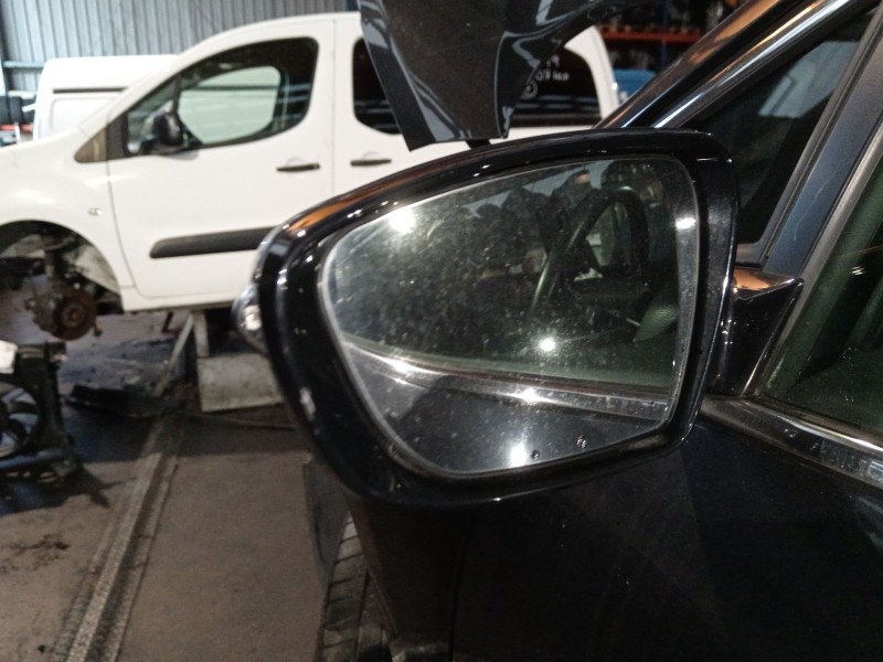 Recambio de retrovisor izquierdo para kia cee´d (jd) 1.6 crdi 136 referencia OEM IAM   
