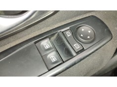 Recambio de mando elevalunas delantero izquierdo para renault megane iii coupé (dz0/1_) 1.5 dci (dz0b) referencia OEM IAM   