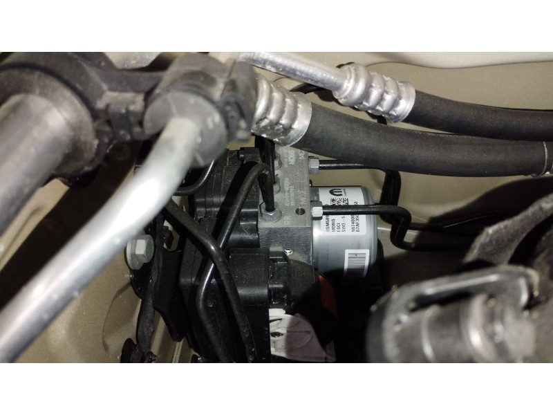 Recambio de abs para peugeot rifter 1.5 bluehdi 100 referencia OEM IAM 9874000780  