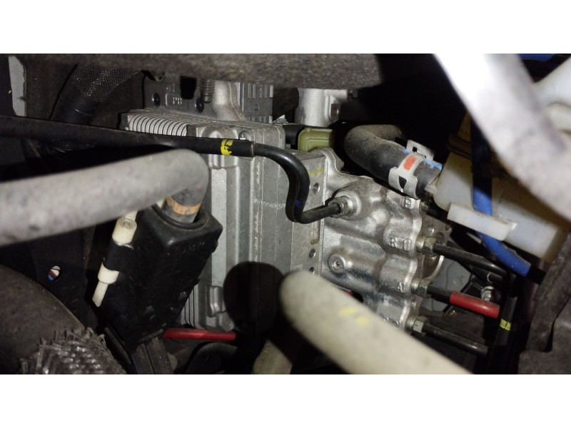 Recambio de abs para toyota auris (_e18_) 1.8 hybrid (zwe186_) referencia OEM IAM 472101218 4705012160 
