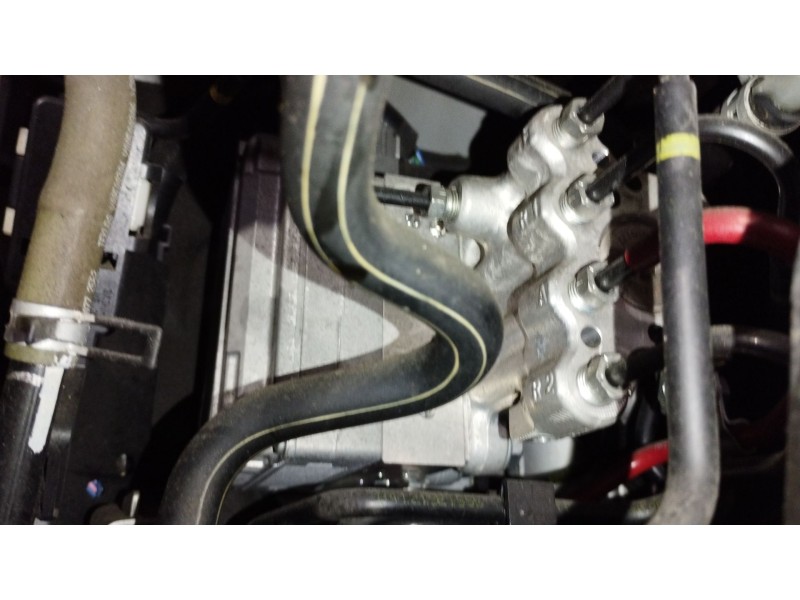 Recambio de abs para toyota auris (_e18_) 1.8 hybrid (zwe186_) referencia OEM IAM 472101218 4705012160 