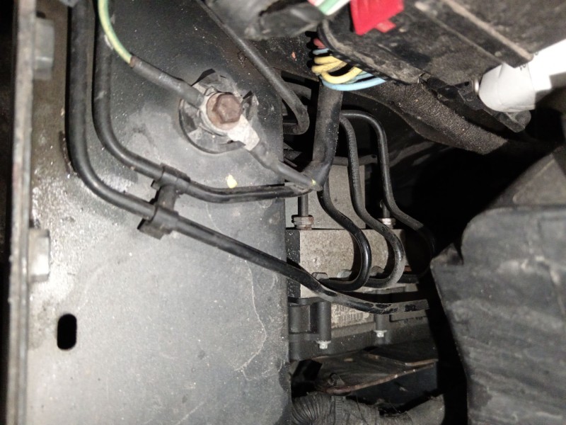 Recambio de abs para peugeot 308 i (4a_, 4c_) 1.6 hdi referencia OEM IAM 9660107180  