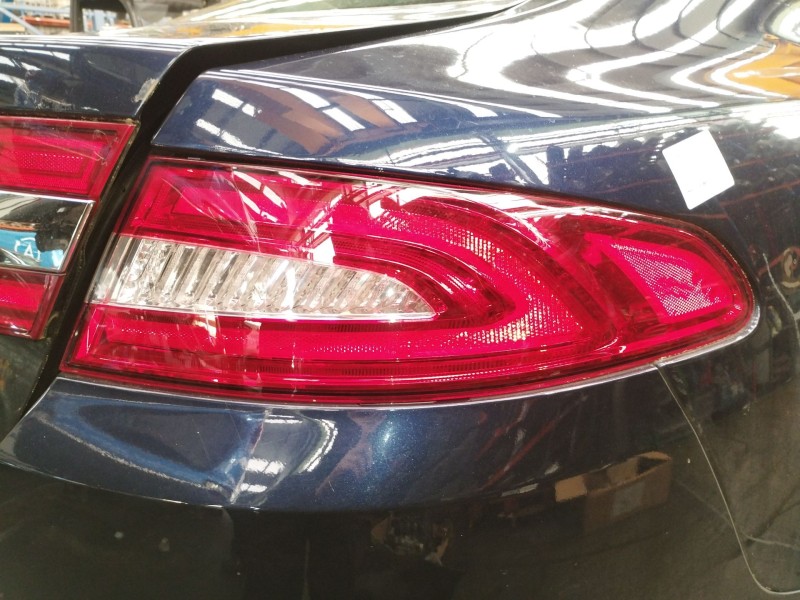Recambio de piloto trasero derecho para jaguar xf i (x250) 2.2 d referencia OEM IAM   