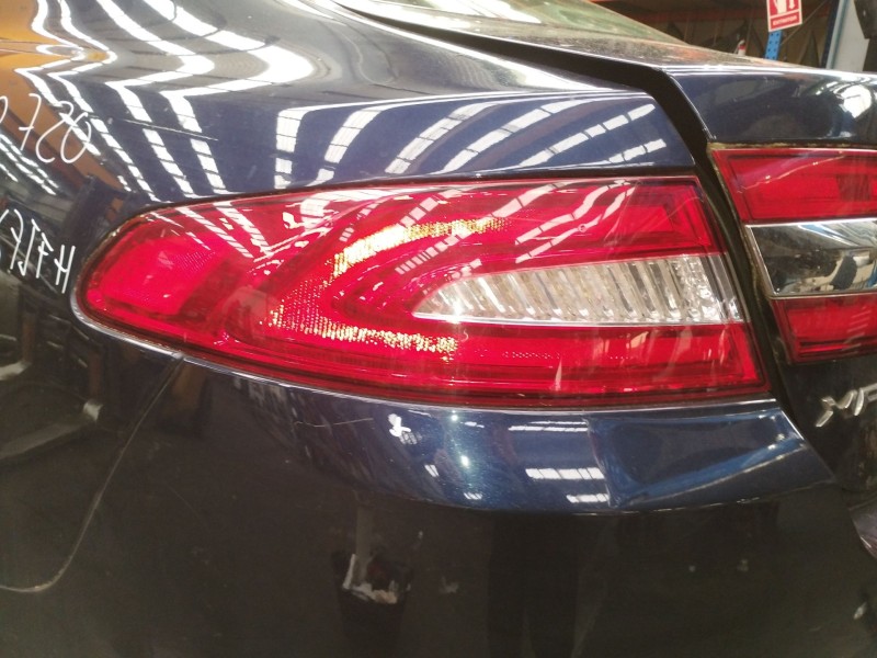 Recambio de piloto trasero izquierdo para jaguar xf i (x250) 2.2 d referencia OEM IAM   