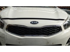 Recambio de rejilla delantera para kia cee´d drive referencia OEM IAM   