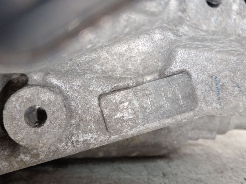 Recambio de caja cambios para toyota auris (_e18_) 1.6 (zre181_, zre185_) referencia OEM IAM 3JM  