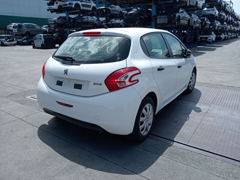 peugeot 208 i (ca_, cc_) del año 2013