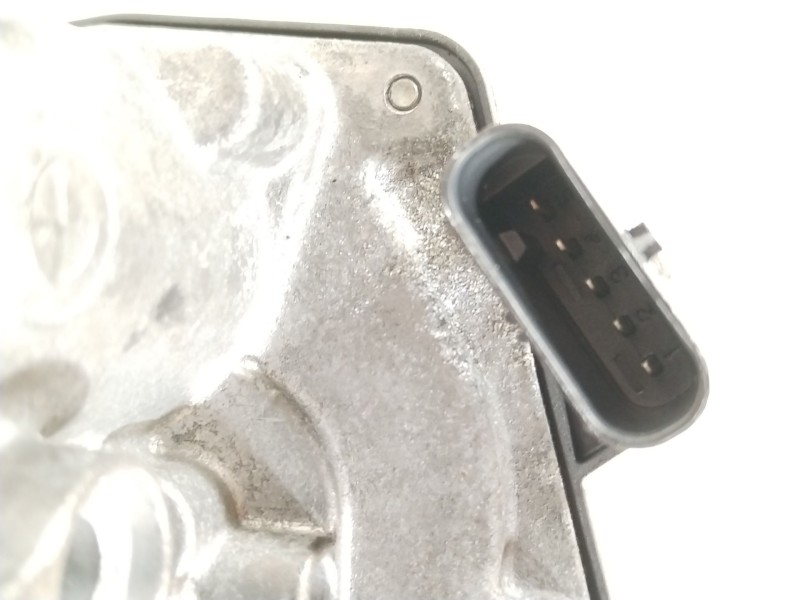 Recambio de caja mariposa para toyota auris active referencia OEM IAM 13543465672  