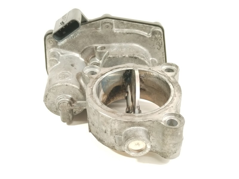 Recambio de caja mariposa para toyota auris active referencia OEM IAM 13543465672  