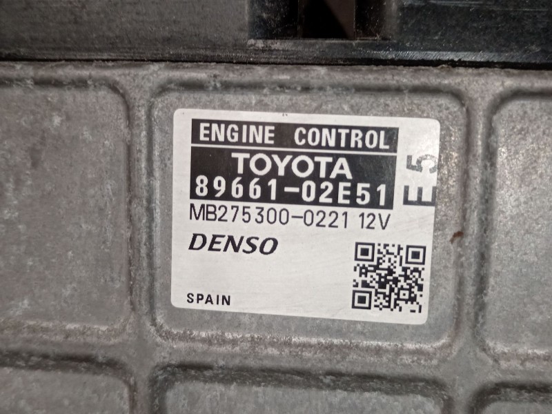Recambio de centralita motor uce para toyota auris (_e15_) 1.6 (zre151_) referencia OEM IAM 8966102E51 MB2753000221 