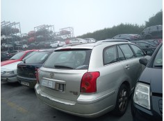 toyota avensis station wagon (_t25_) del año 2005