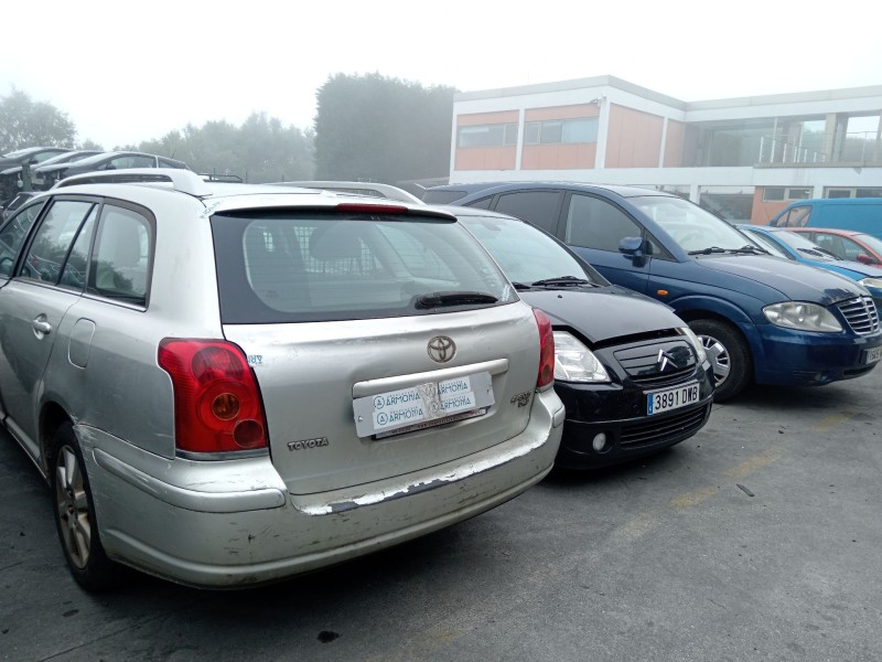 toyota avensis station wagon (_t25_) del año 2005