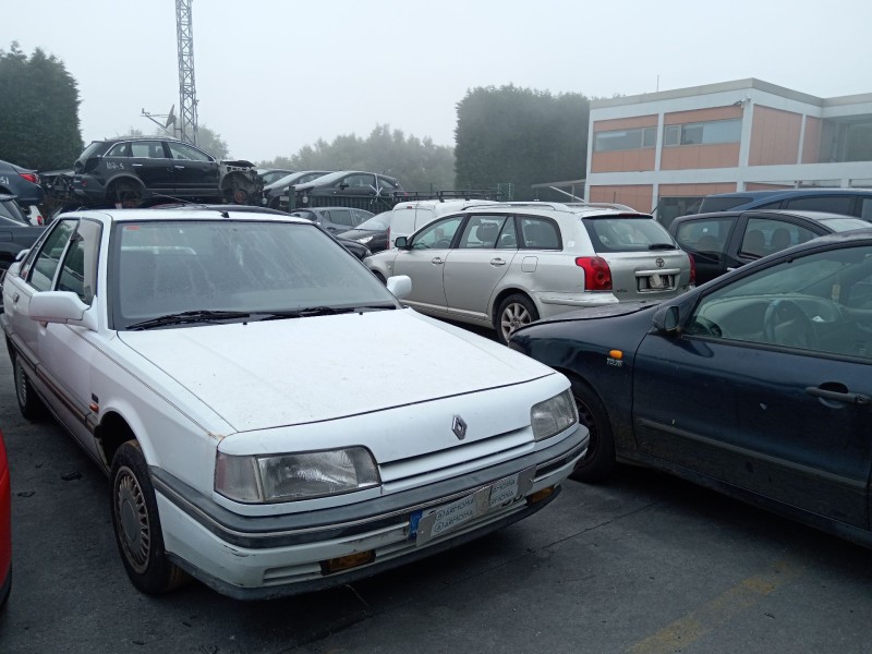 renault 21 sedán (l48_) del año 1992