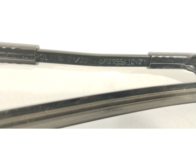 Recambio de brazo limpia delantero derecho para seat ibiza (kj1) fr referencia OEM IAM 6F2955410V1  
