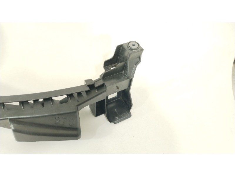Recambio de soporte faro derecho para seat ibiza (kj1) fr referencia OEM IAM 6F0807890  