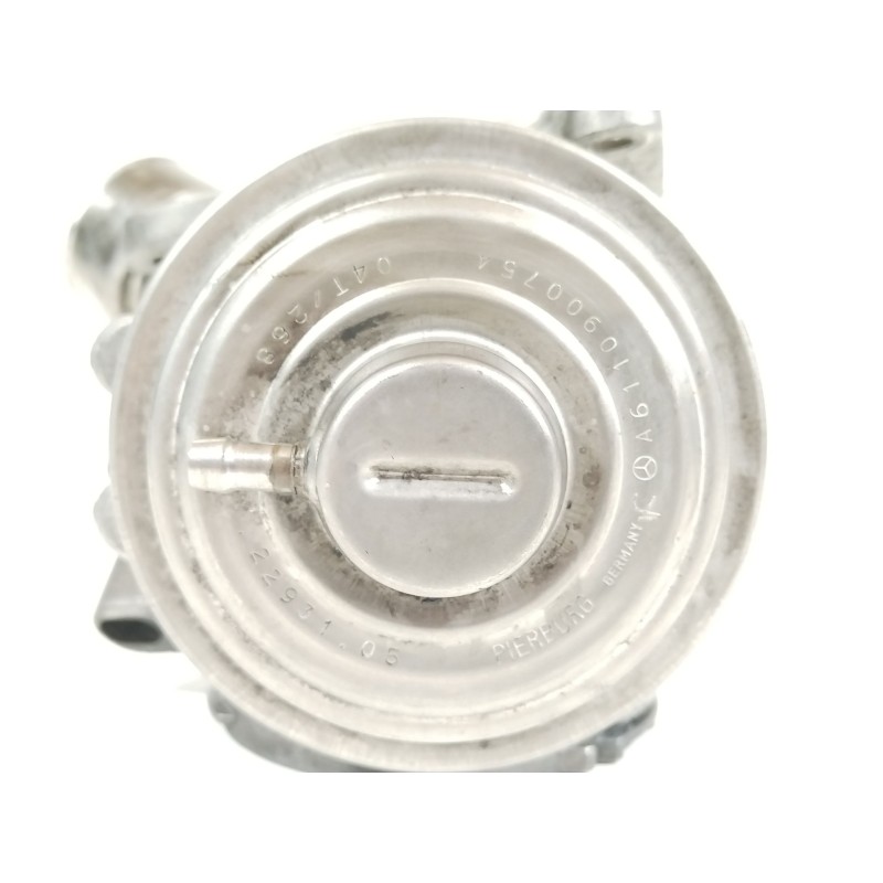 Recambio de valvula egr para mercedes-benz clase m (w163) ml 270 cdi (163.113) referencia OEM IAM A6110900754  