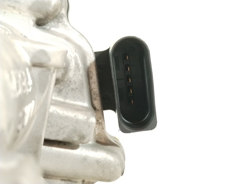 Recambio de caja mariposa para audi q3 (8ub, 8ug) 2.0 tdi quattro referencia OEM IAM 04L128059R  