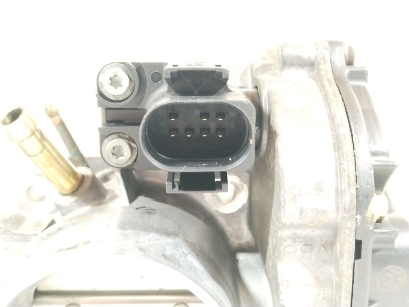 Recambio de caja mariposa para volkswagen sharan (7m8, 7m9, 7m6) 1.8 t 20v referencia OEM IAM 06A133064P  