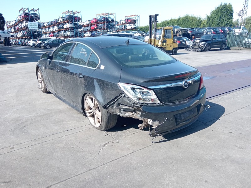 opel insignia a sports tourer (g09) del año 2009