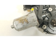 Recambio de motor elevalunas trasero izquierdo para toyota avensis station wagon (_t27_) 2.2 d-4d (adt271_) referencia OEM IAM 8 2
