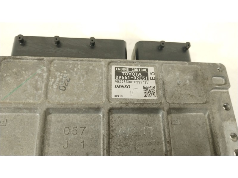 Recambio de centralita motor uce para toyota auris (_e15_) 1.6 (zre151_) referencia OEM IAM 8966102E51 MB2753000221 