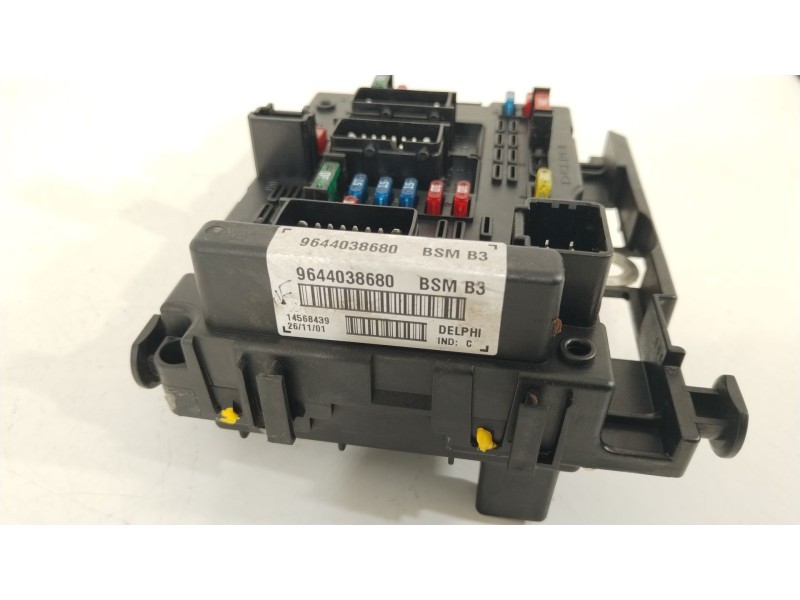 Recambio de caja reles / fusibles para peugeot 406 (8b) 2.0 hdi 90 referencia OEM IAM 9644038680 BSMB3 14568439