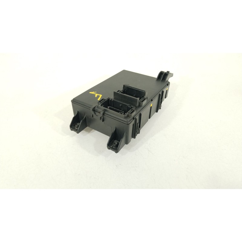 Recambio de caja reles / fusibles para fiat grande punto (199_) 1.4 (199axb1a) referencia OEM IAM 51798615 00517986150 28094319