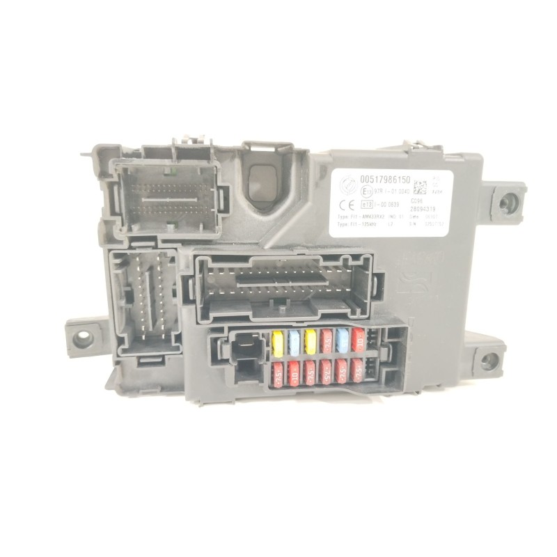 Recambio de caja reles / fusibles para fiat grande punto (199_) 1.4 (199axb1a) referencia OEM IAM 51798615 00517986150 28094319