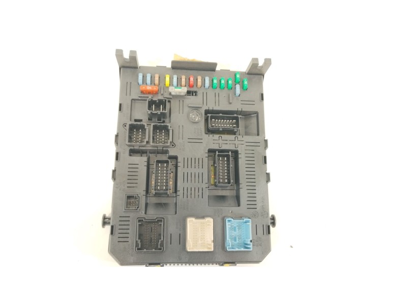 Recambio de caja reles / fusibles para peugeot 307 sw (3h) 1.6 16v referencia OEM IAM 9660105980 BSI2004H05 
