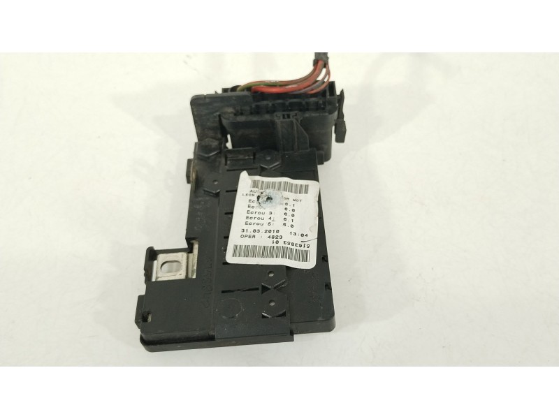 Recambio de caja reles / fusibles para seat ibiza iv sc (6j1, 6p5) 1.6 tdi referencia OEM IAM 6R0937550A  