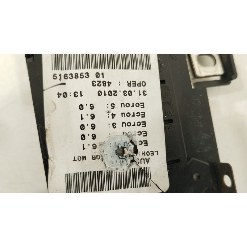 Recambio de caja reles / fusibles para seat ibiza iv sc (6j1, 6p5) 1.6 tdi referencia OEM IAM 6R0937550A  