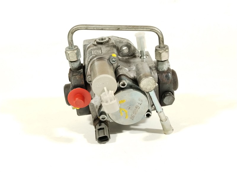 Recambio de bomba inyeccion para toyota verso active referencia OEM IAM 221000R040  
