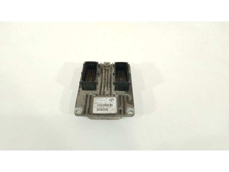 Recambio de centralita motor uce para fiat grande punto (199_) 1.4 (199axb1a) referencia OEM IAM 51798651 6160109908 